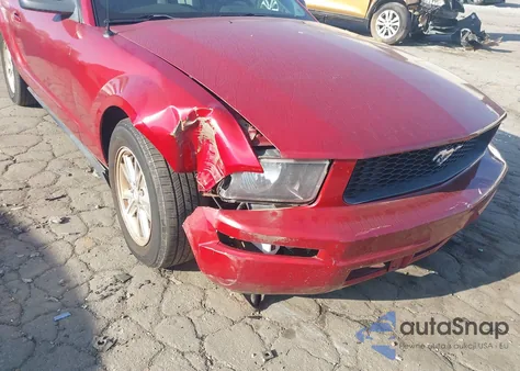 2008 Ford Mustang V6 Deluxe/V6 Premium from USA, damaged, VIN 1ZVHT80N685118425